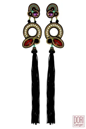 En Vogue Tassel Earrings