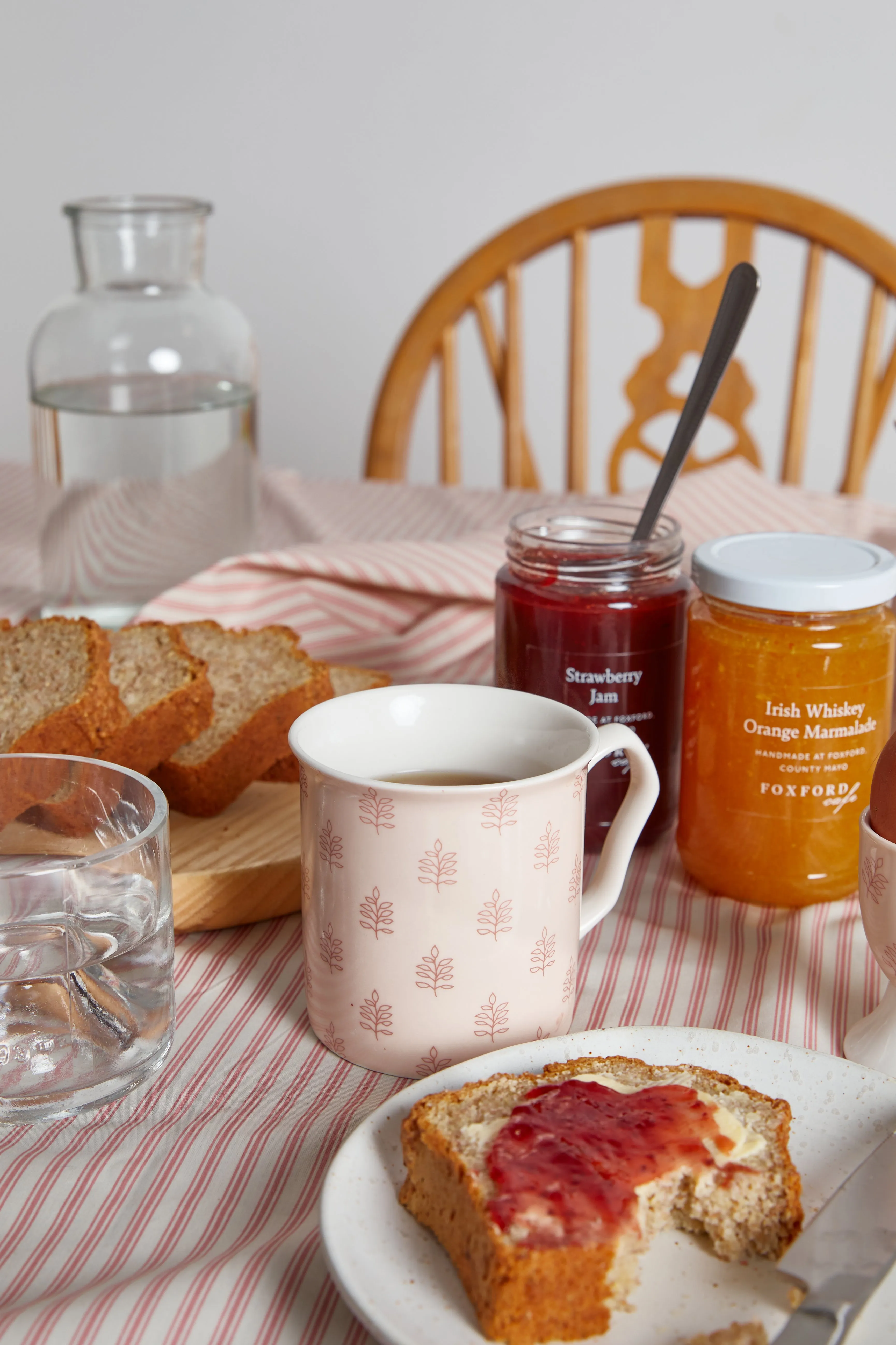 Foxford Pink Fern Mug