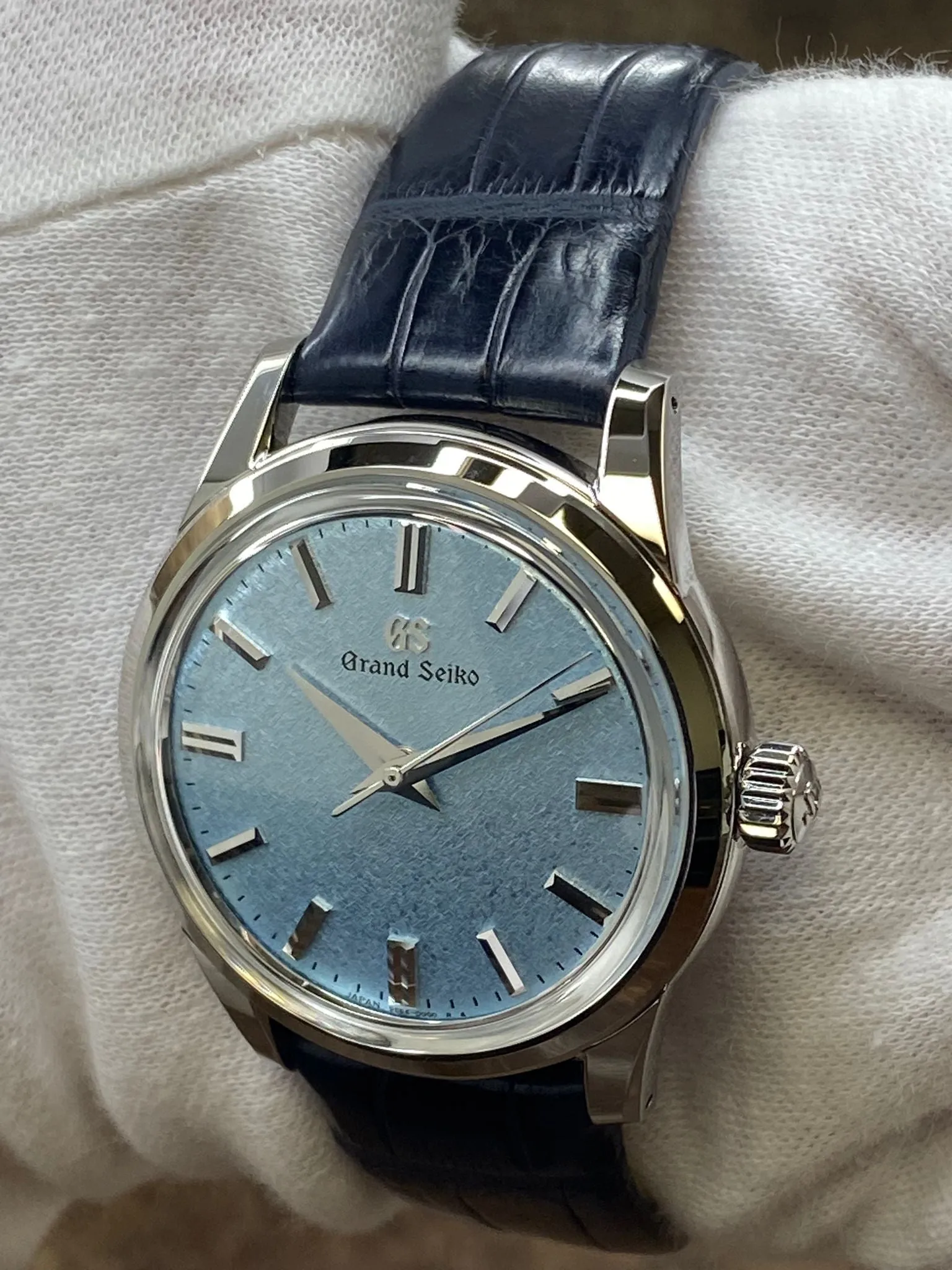 Grand Seiko Elegance Collection Kishun SBGW283G Blue Dial Manual winding Watch