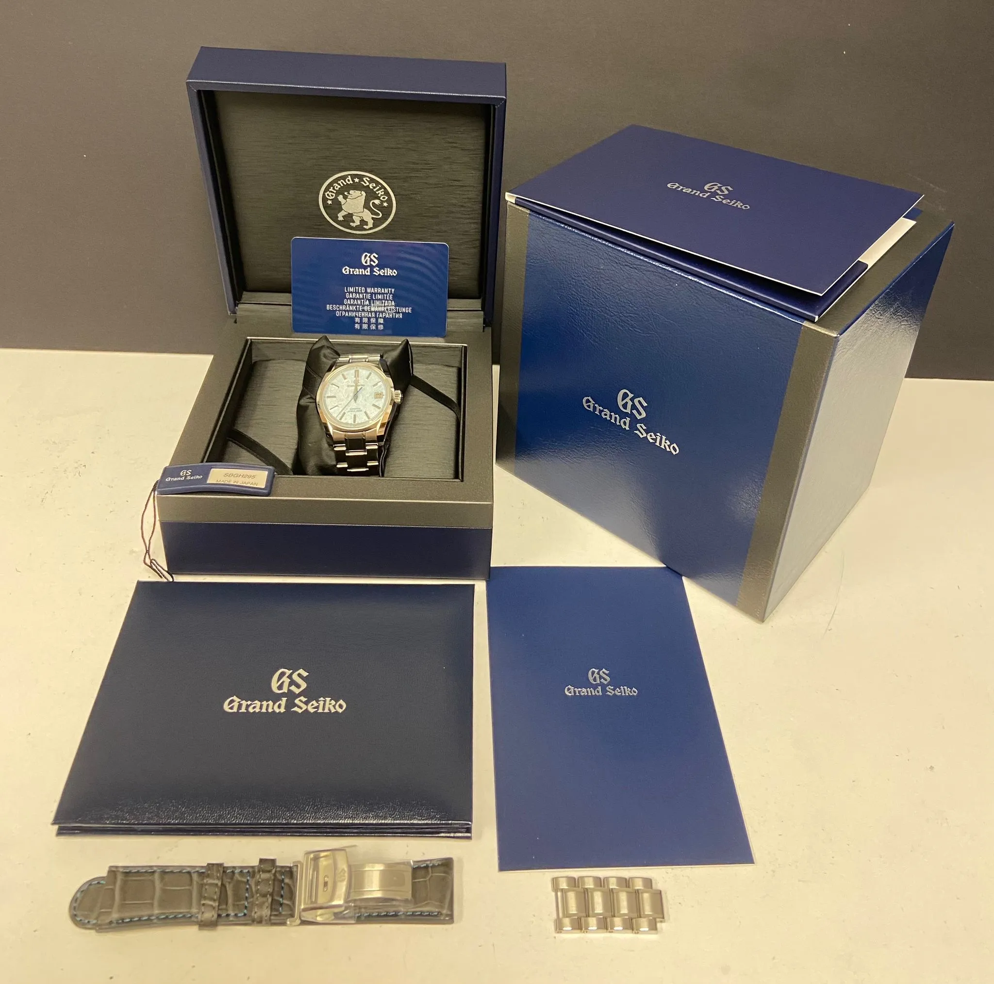 Grand Seiko Heritage Collection Soko Frost SBGH295G Blue Kirazuri Dial Automatic Men's Watch