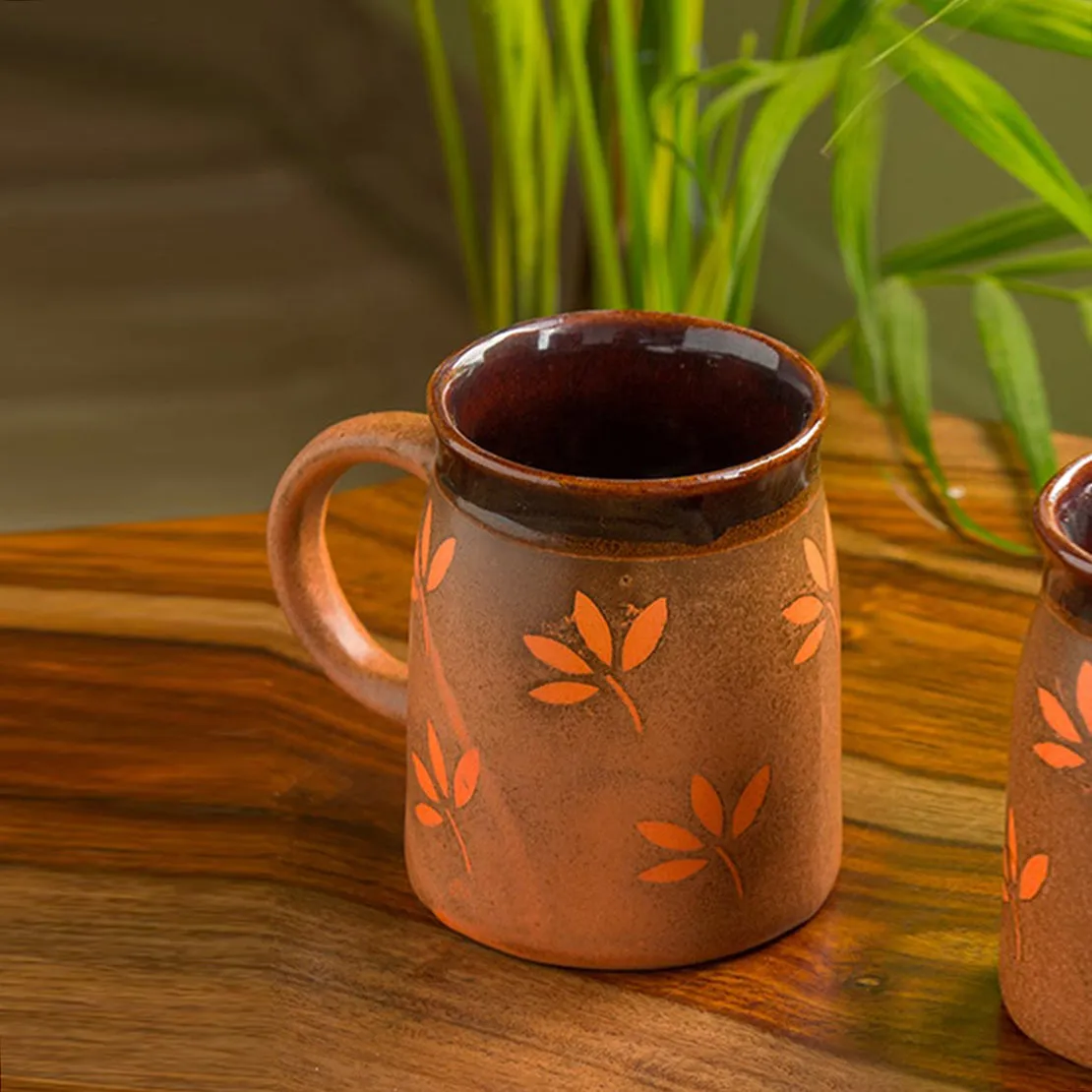 'Leaf Sips' Handpainted & Handglazed Studio Pottery Coffee & Tea Mug In Ceramic (400 ML, Microwave Safe)