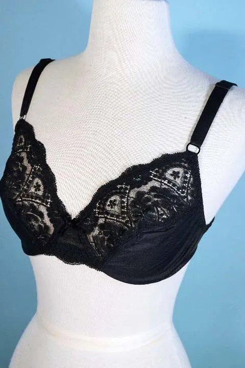 SOLD Vintage 70s Sheer Black Lace Vassarette Bra, Lingerie 34C